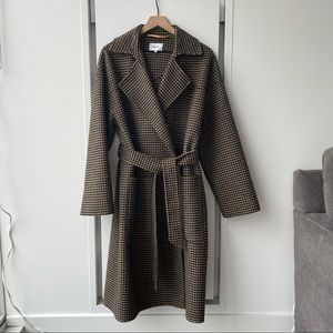 Nanushka Alamo robe coat in houndstooth
